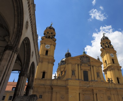 Theatinerkirche am Odeonsplatz